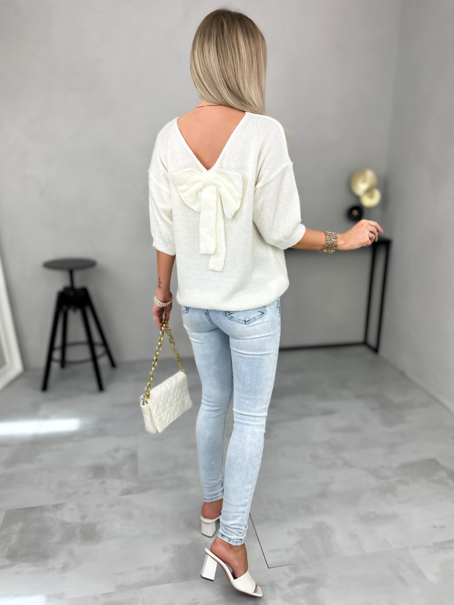 Sweter Delis Kremowy Sweter Delis Kremowy