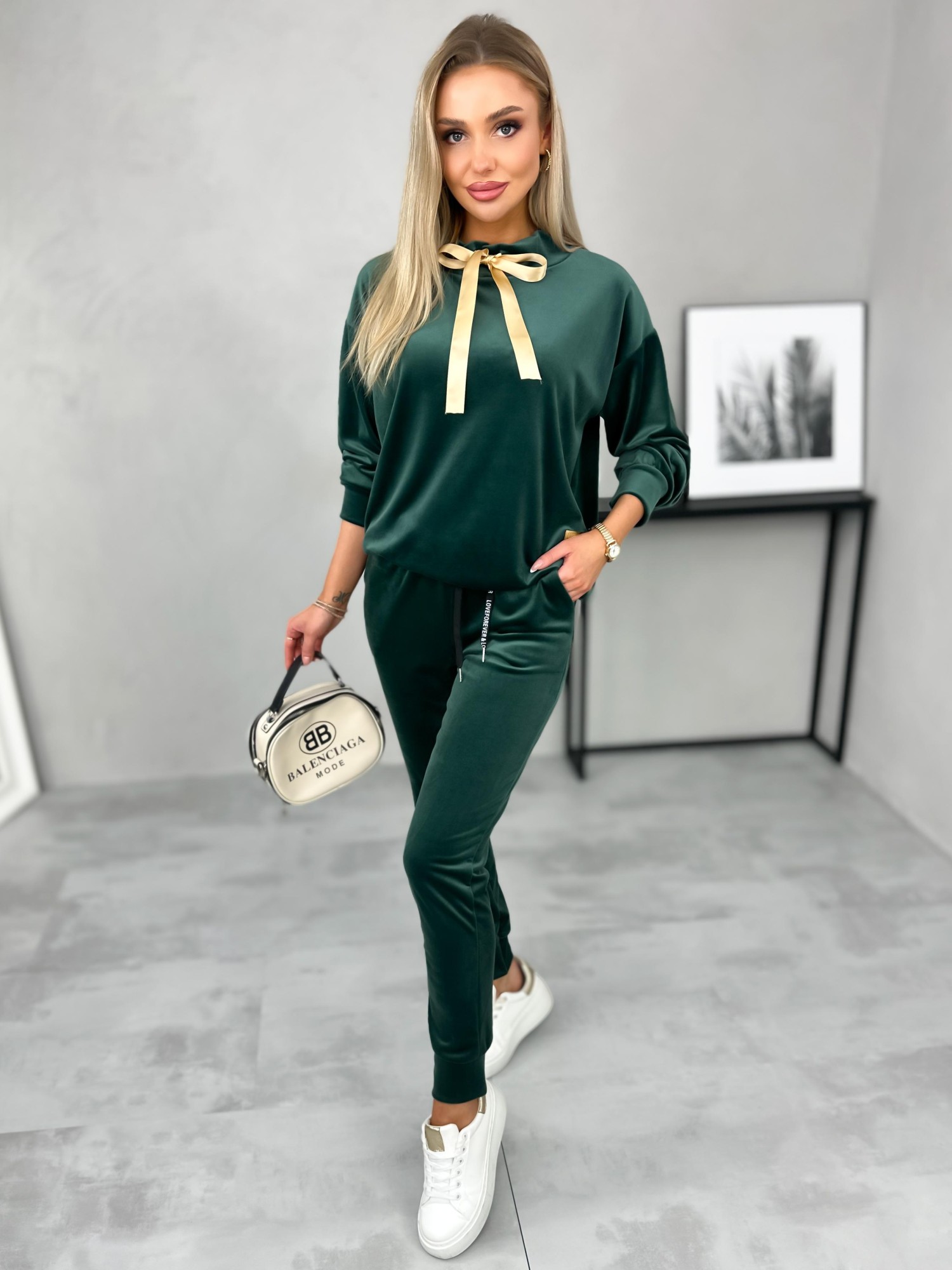 Dres Welurowy Margo Butelkowa Zieleń Dres Welurowy Margo Butelkowa Zieleń