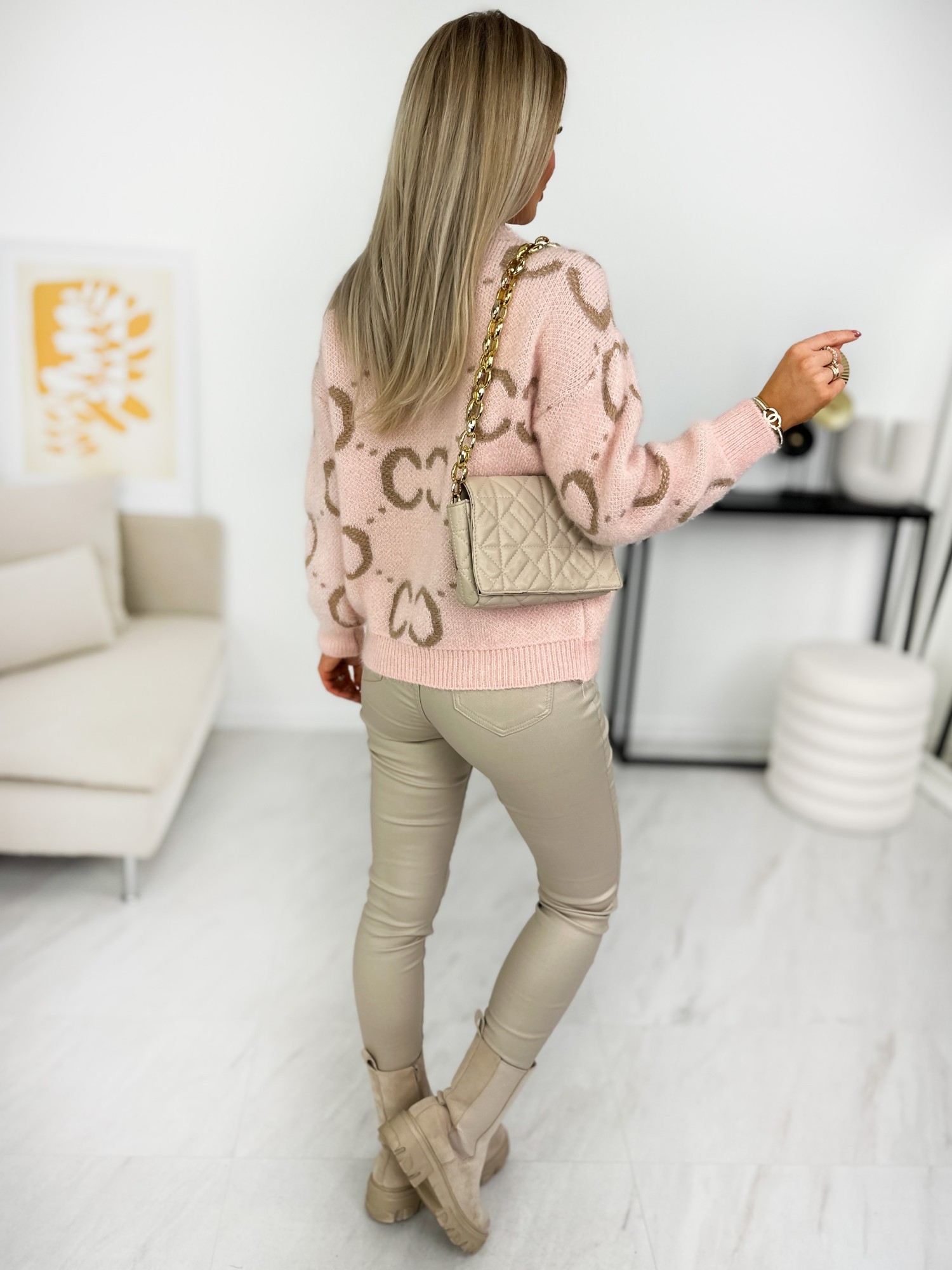 Sweter Miromi Pudrowy Róż Sweter Miromi Pudrowy Róż