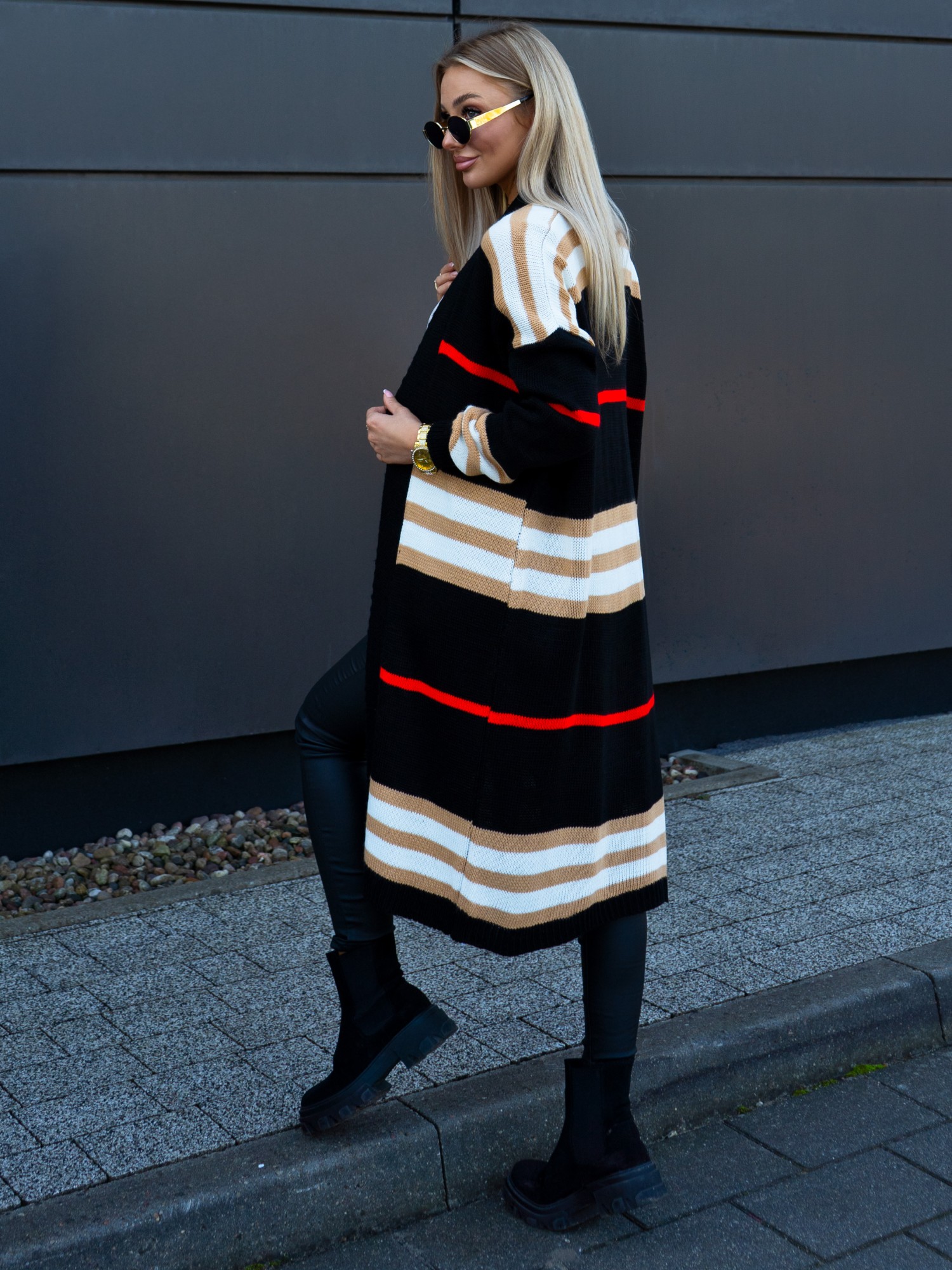 Sweter Long Antoneli Czarny Sweter Long Antoneli Czarny