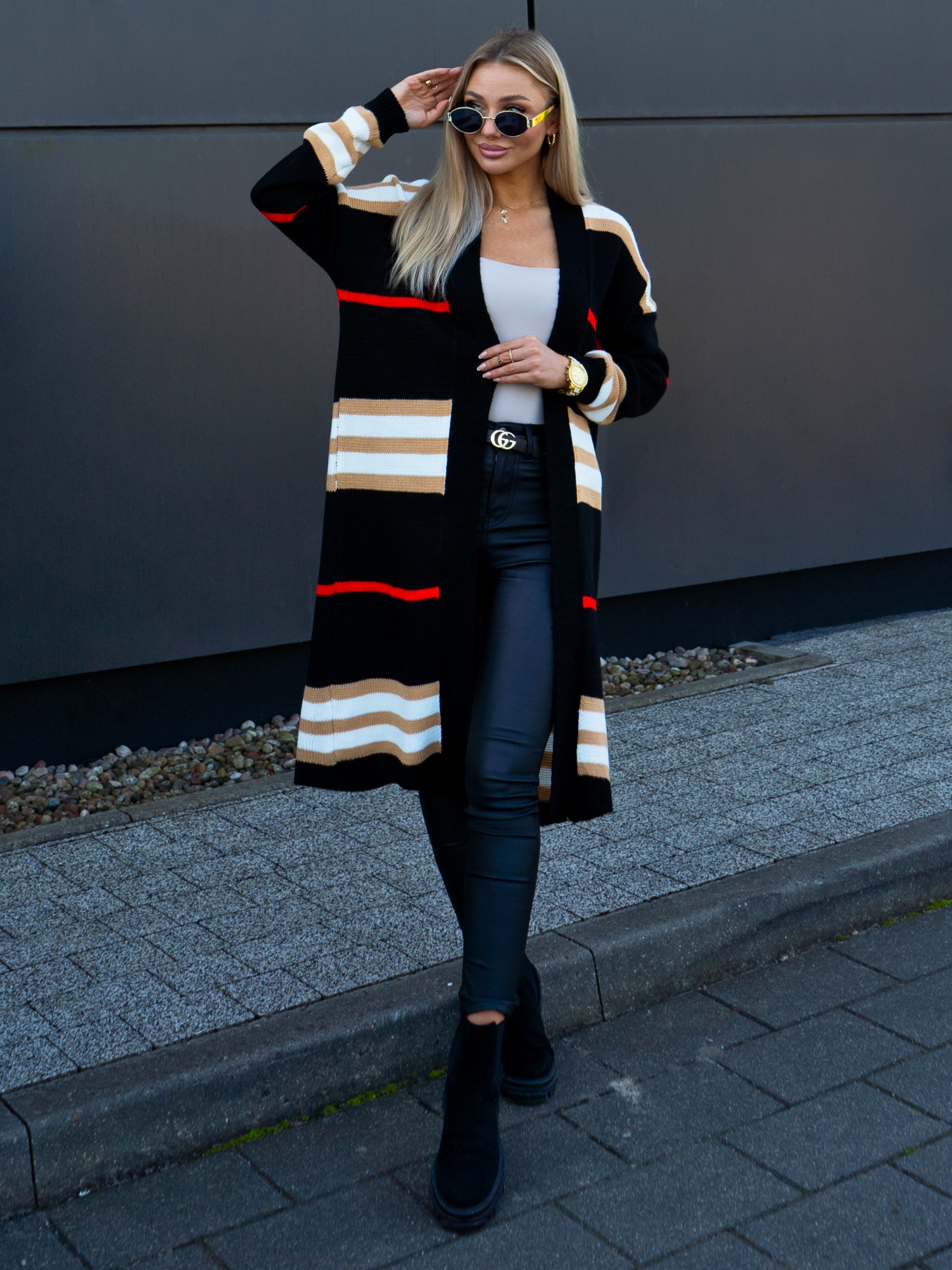 Sweter Long Antoneli Czarny Sweter Long Antoneli Czarny
