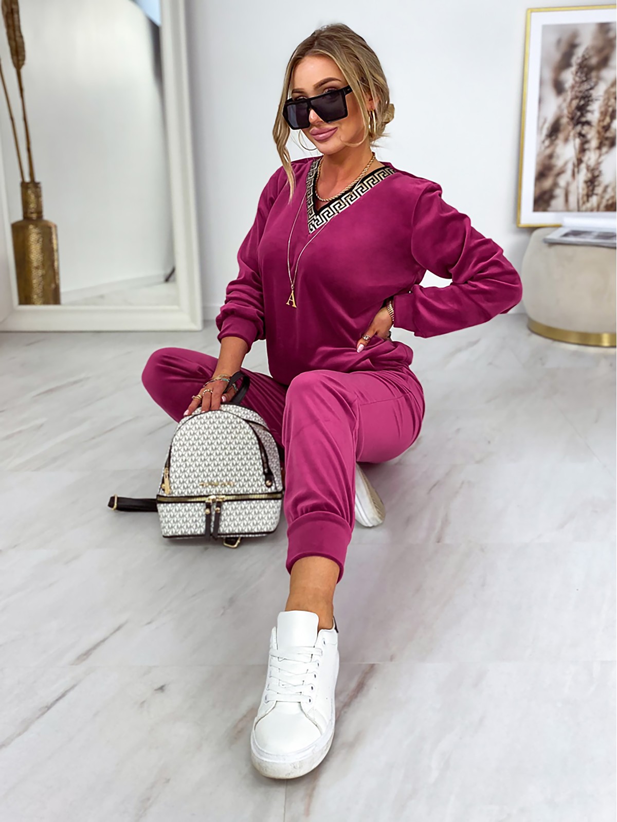 Dres Carla Wiśniowy Dres Carla Wiśniowy