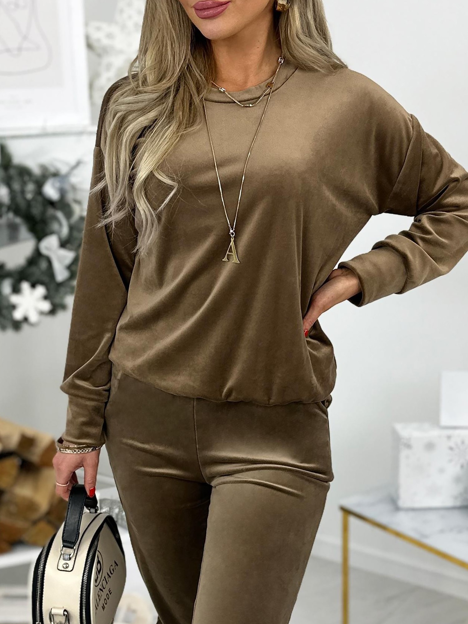Dres Malabo Ciemny Beż Dres Malabo Ciemny Beż