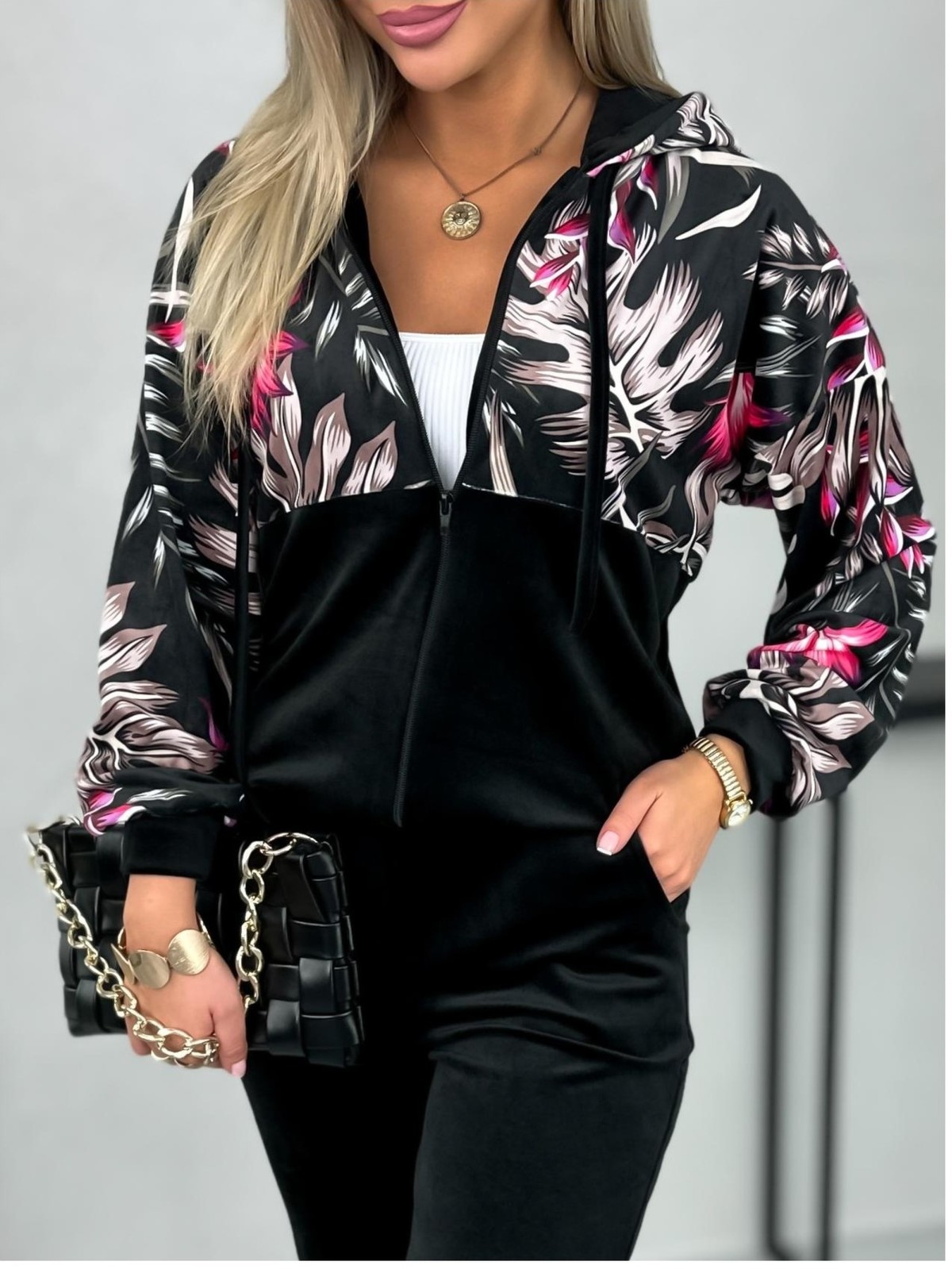 Dres Welurowy Mareo 17 Dres Welurowy Mareo 17
