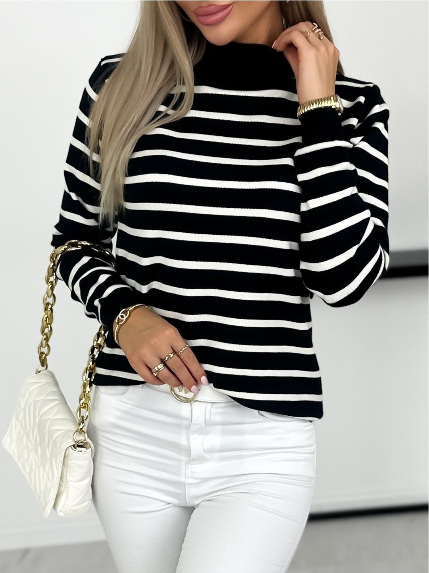 Sweter Tevissi Czarny Sweter Tevissi Czarny