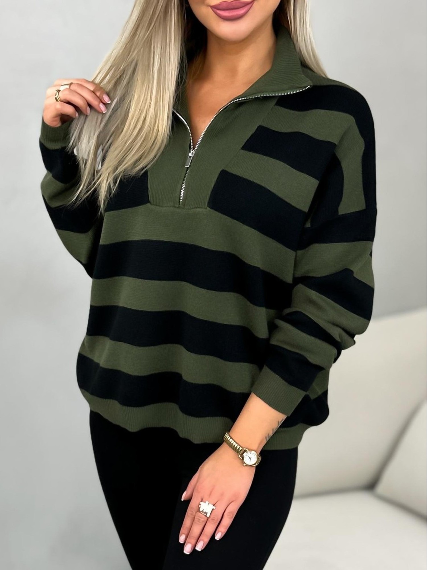 Sweter Madir Khaki-Czarny Sweter Madir Khaki-Czarny
