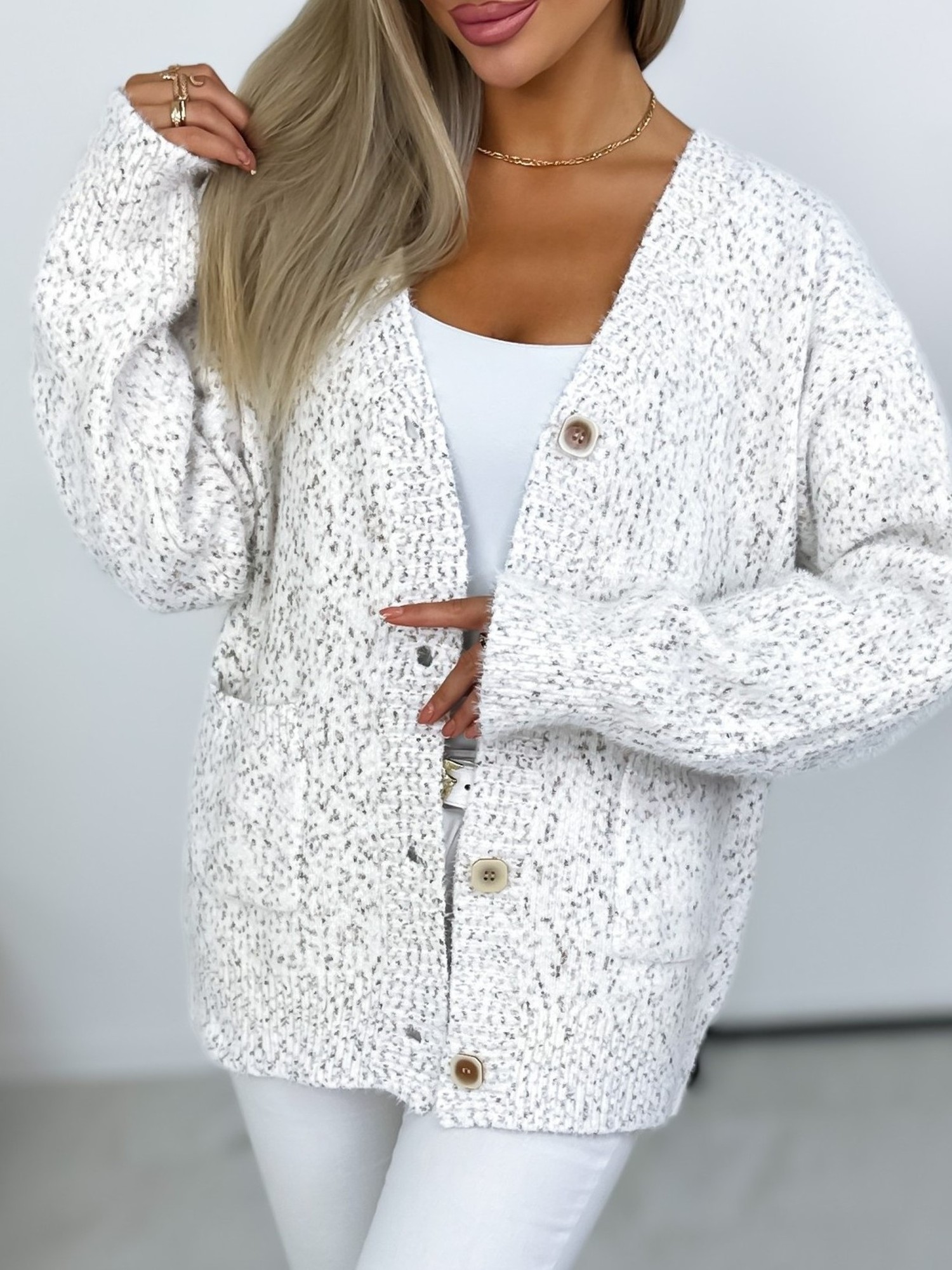 Sweter Emira One Sweter Emira One