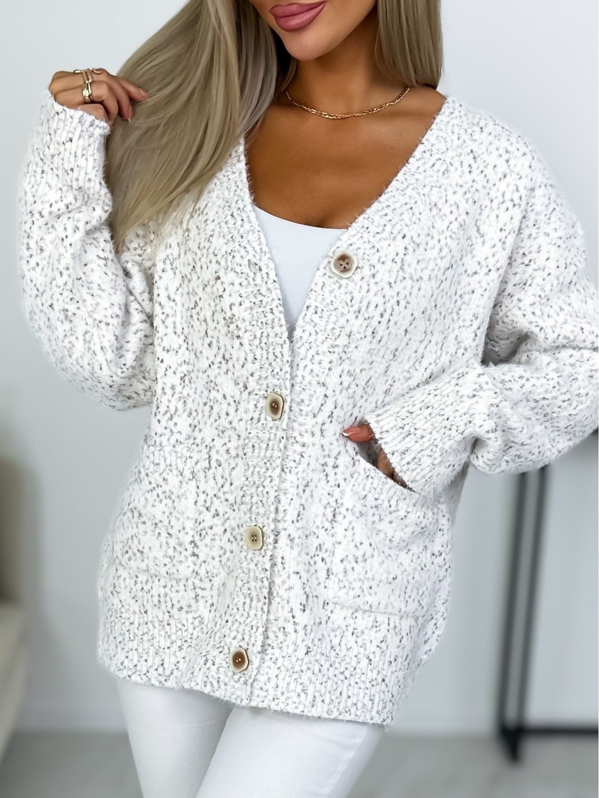 Sweter Emira One Sweter Emira One