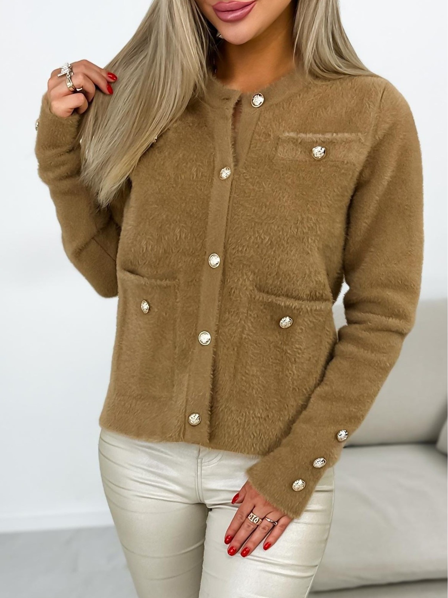 Sweter Evas Camelowy Sweter Evas Camelowy