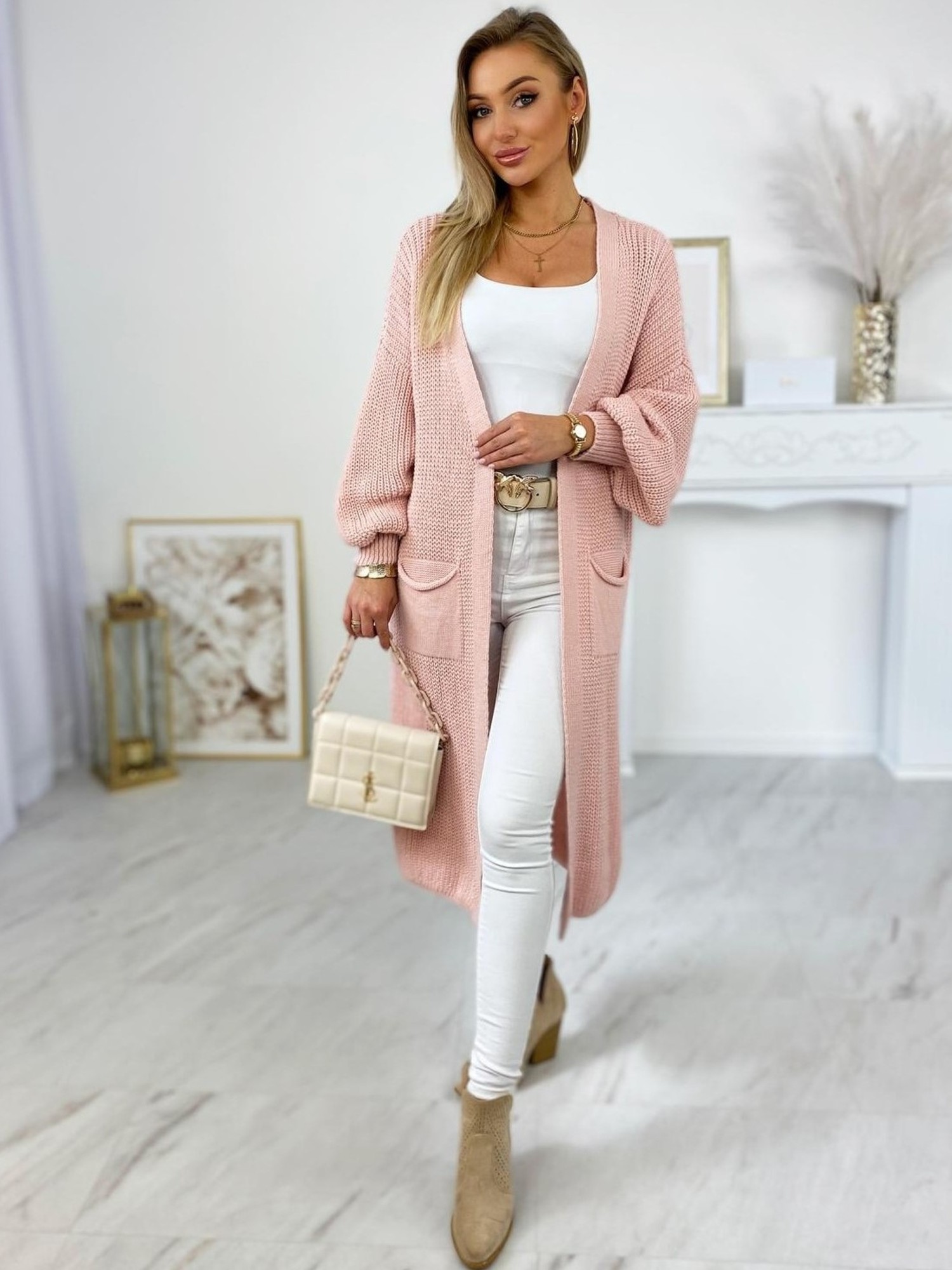 Sweter Long Mera Pudrowy Róż Sweter Long Mera Pudrowy Róż