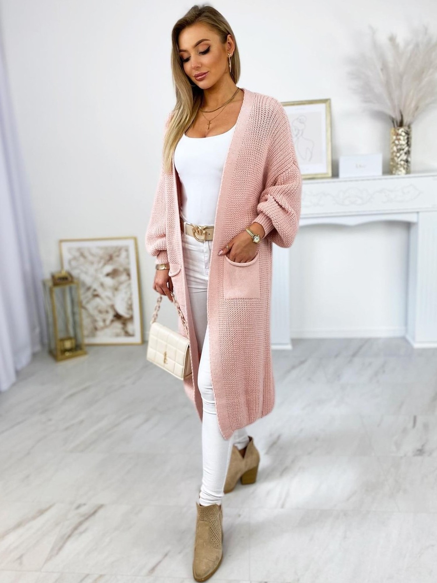 Sweter Long Mera Pudrowy Róż Sweter Long Mera Pudrowy Róż