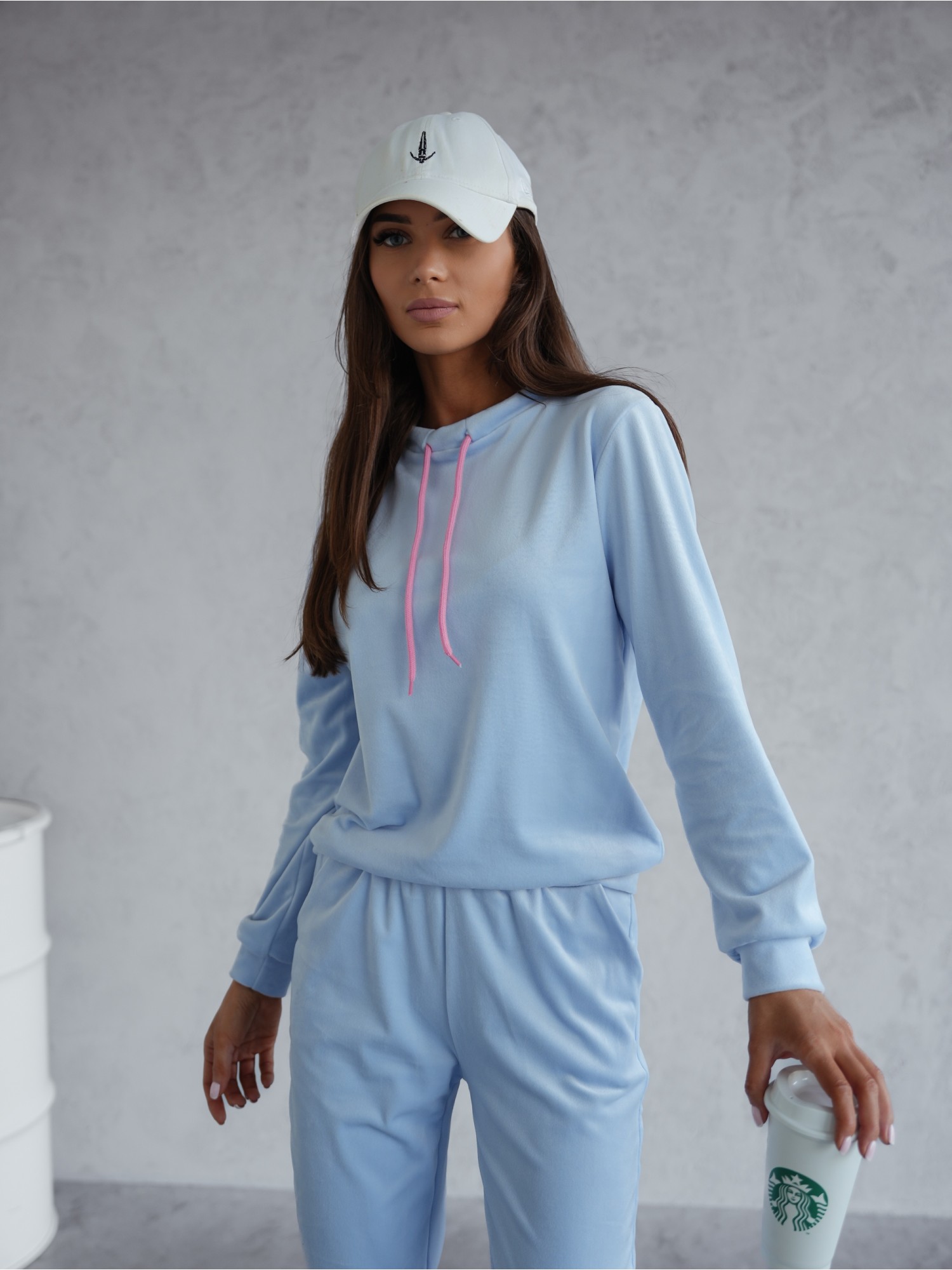 Dres Welurowy Nelani Błękitny Dres Welurowy Nelani Błękitny