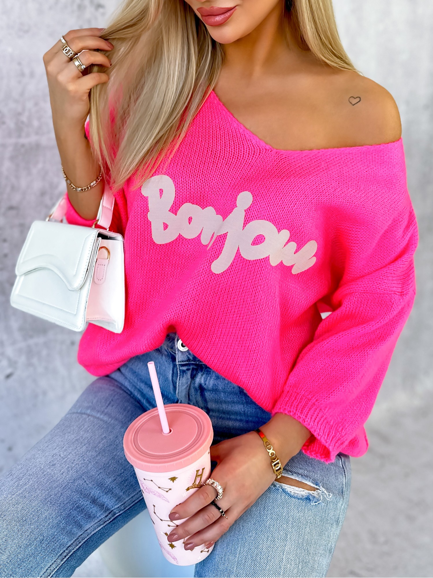 Sweter Bonjour Neonowy Róż Sweter Bonjour Neonowy Róż