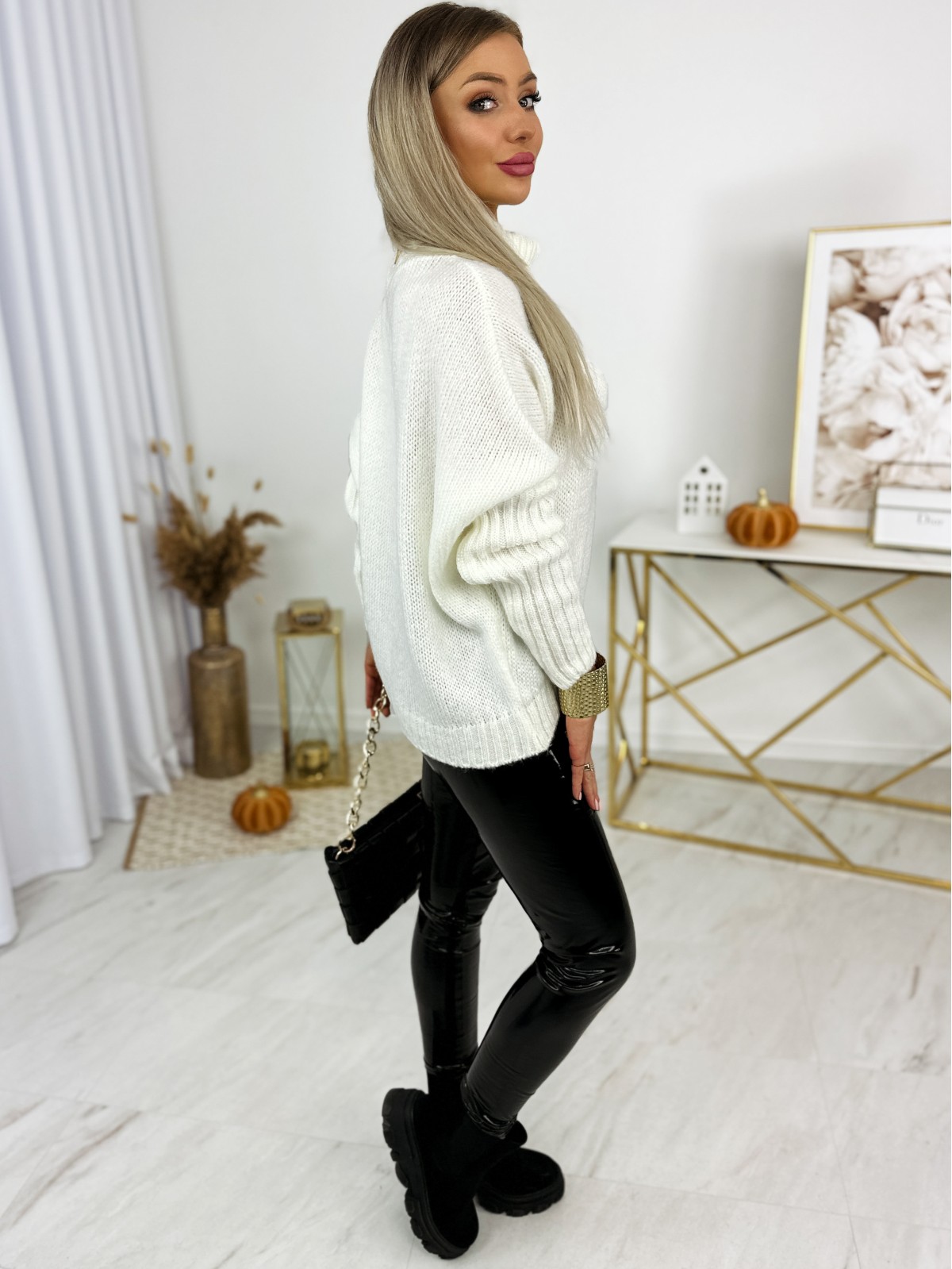 Sweter z Golfem Bosco Biały