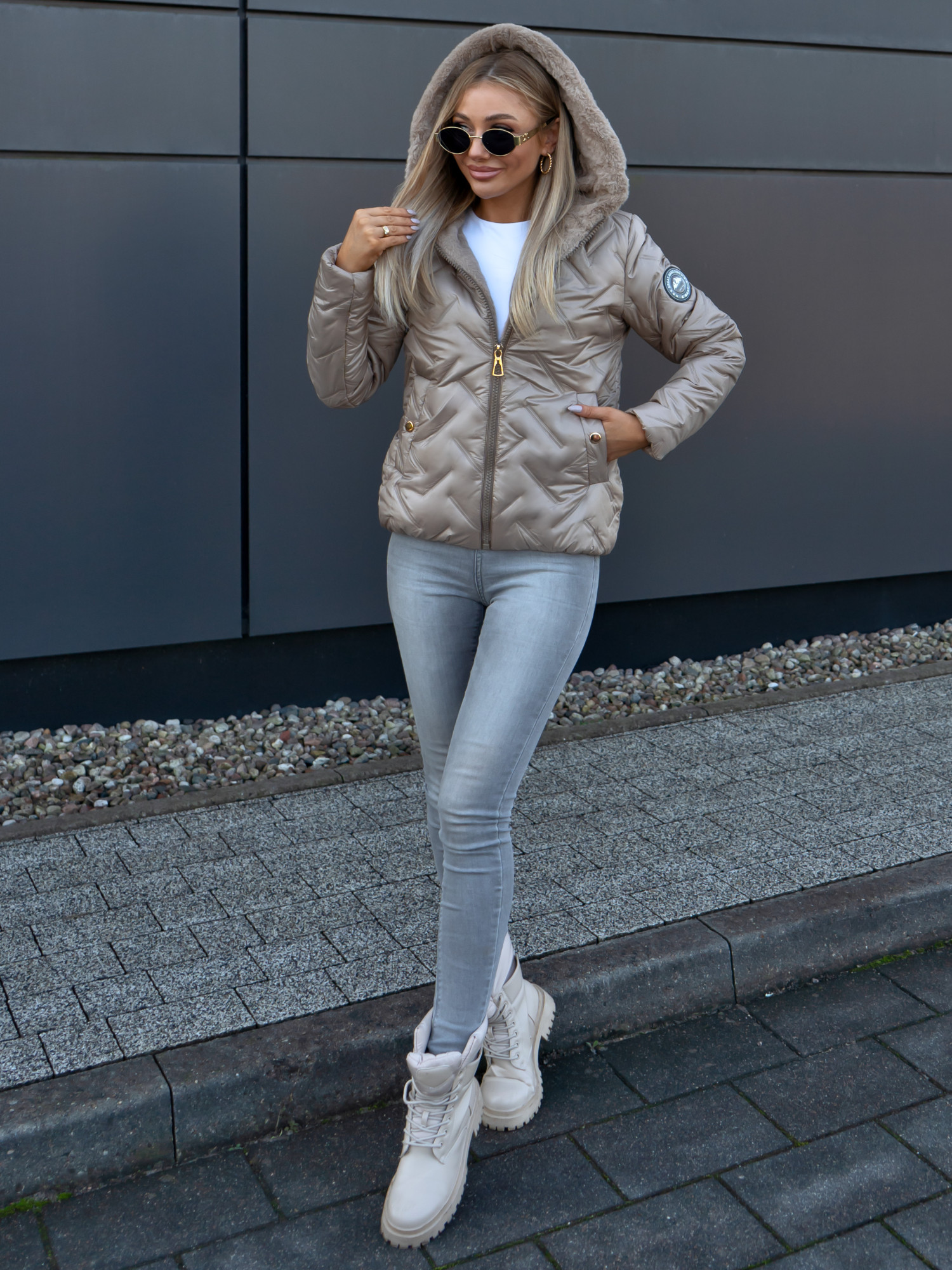 Kurtka Ibomi Two Ciemnobeżowa