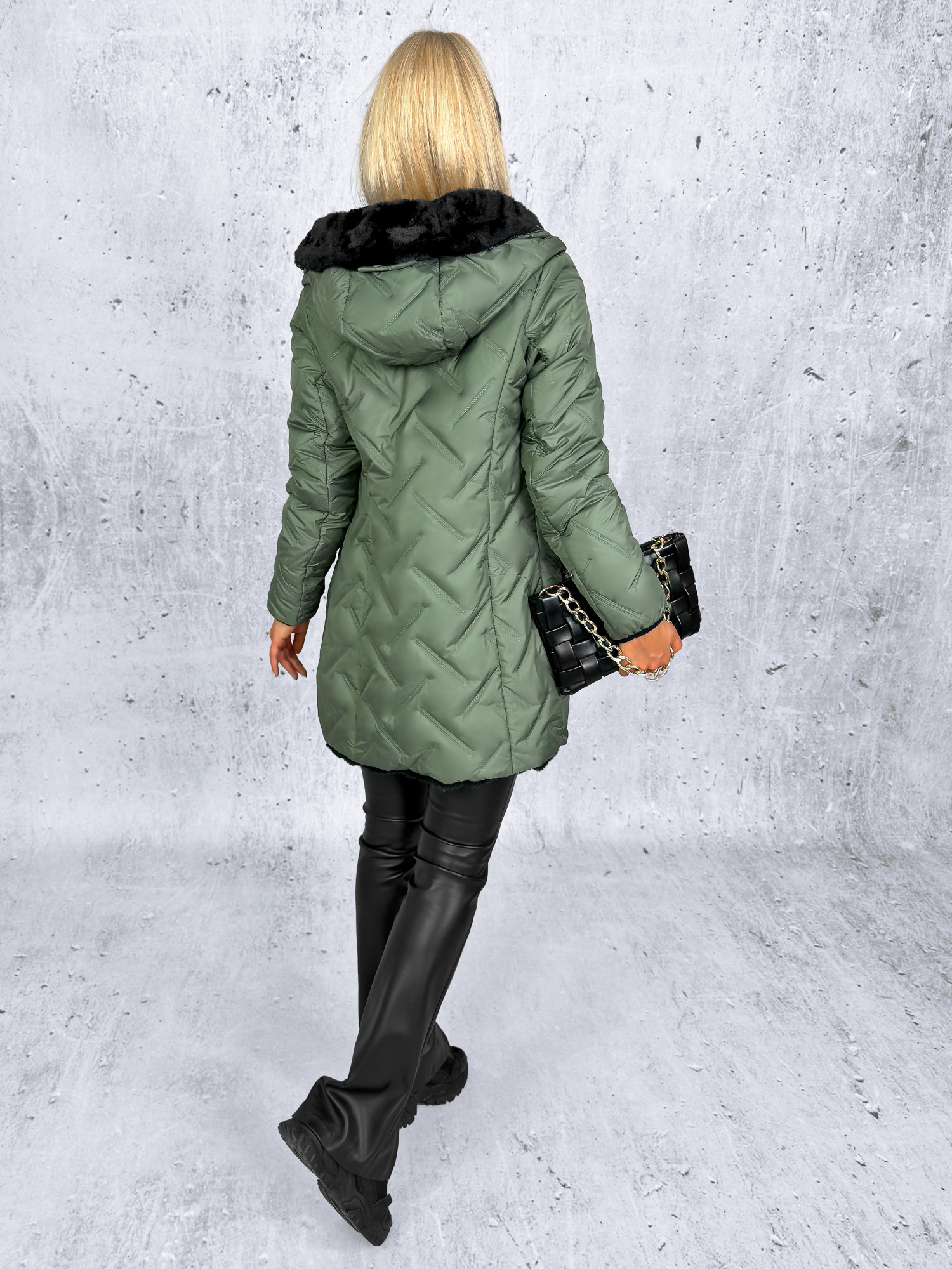 Kurtka Dwustronna Clarena Oliwkowo-Czarna