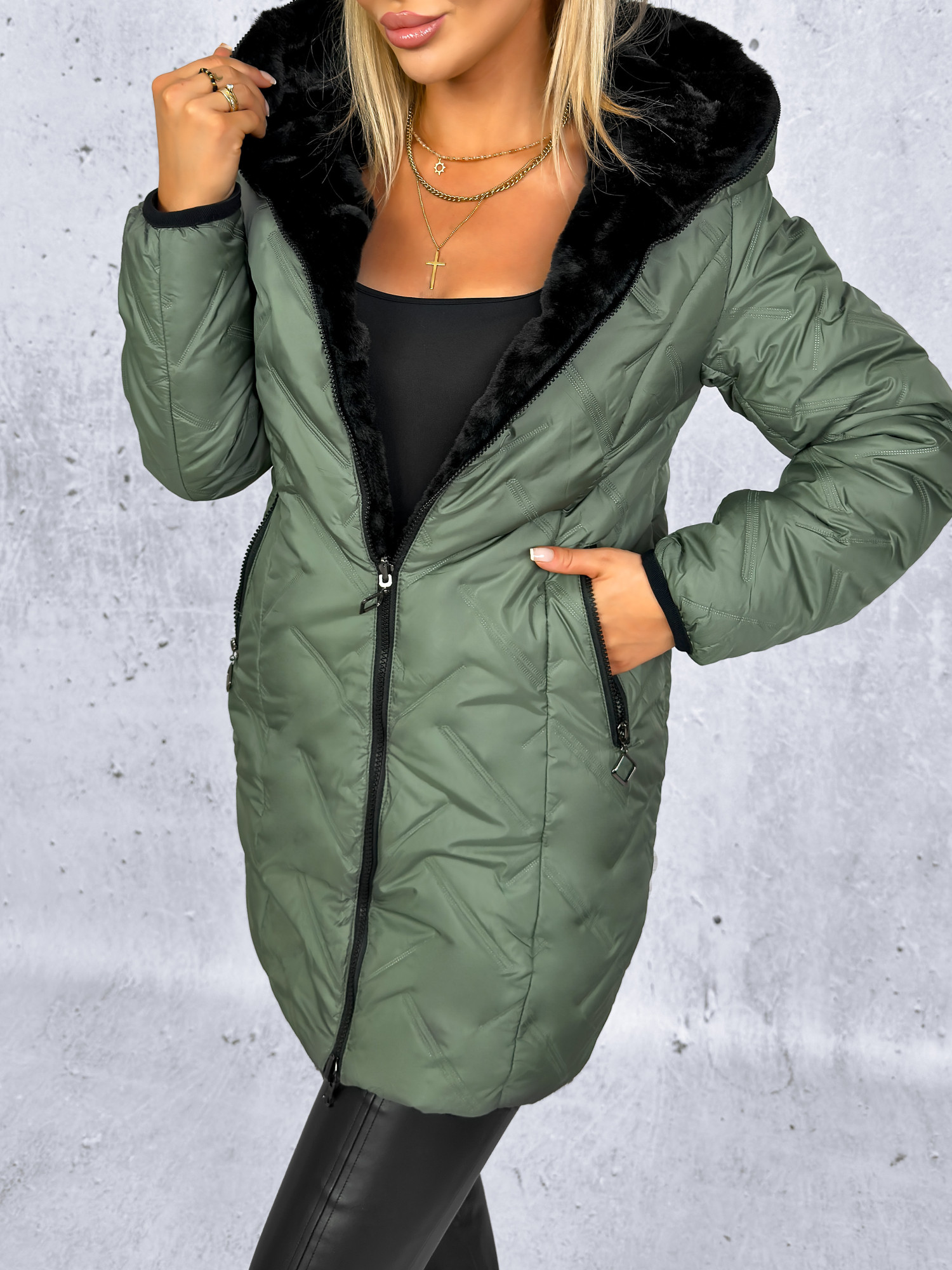 Kurtka Dwustronna Clarena Oliwkowo-Czarna