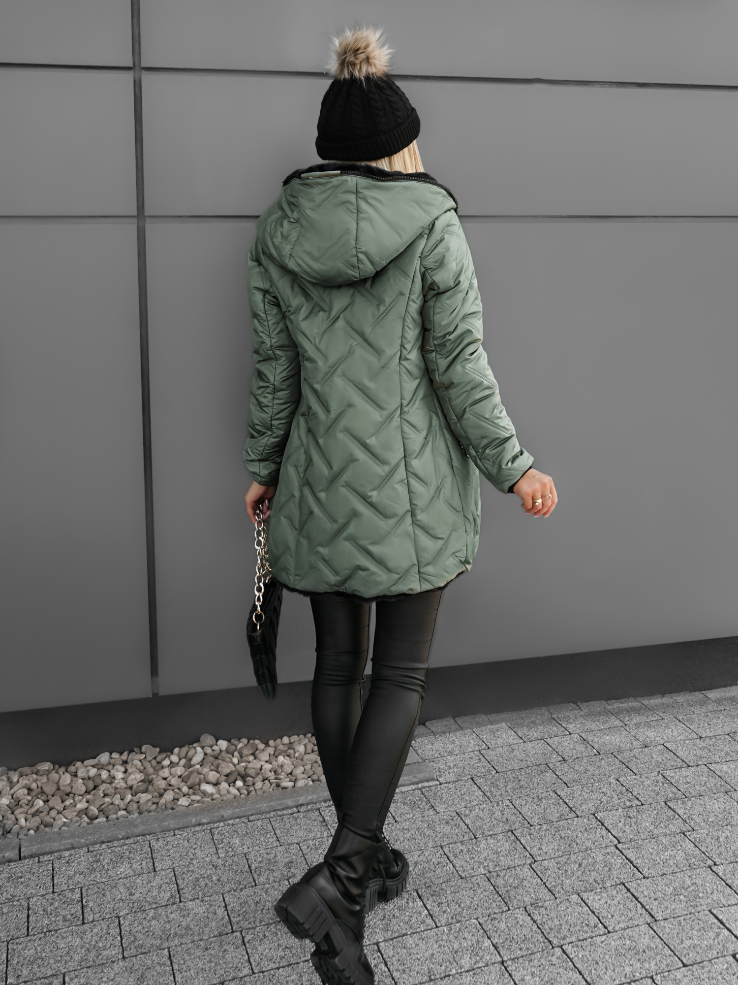 Kurtka Dwustronna Clarena Oliwkowo-Czarna