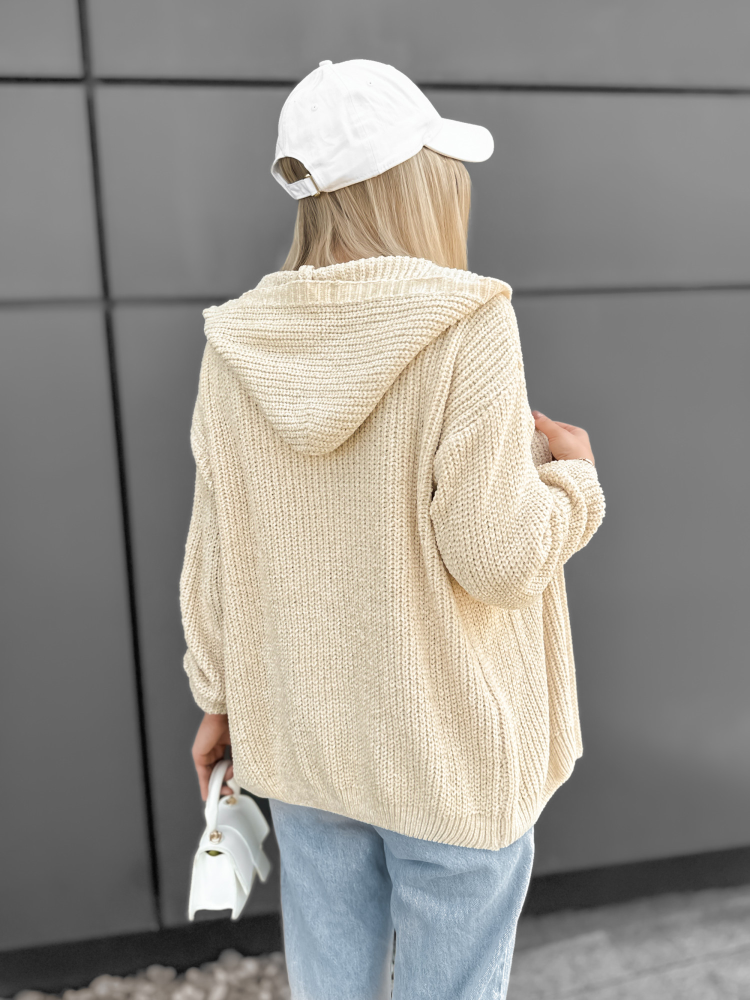 Sweter Jolian Beżowy Sweter Jolian Beżowy