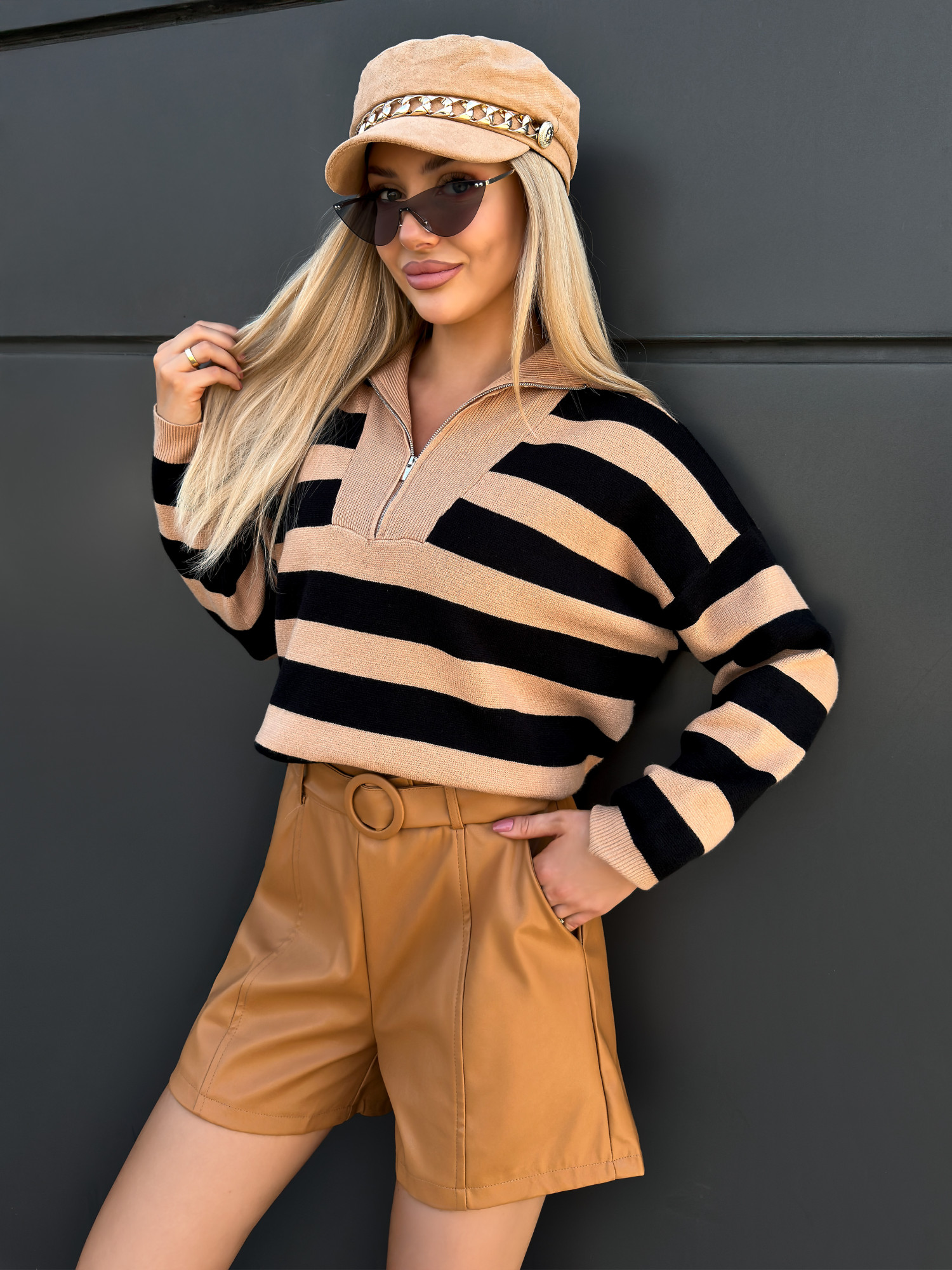 Sweter Madir Camelowo-Czarny