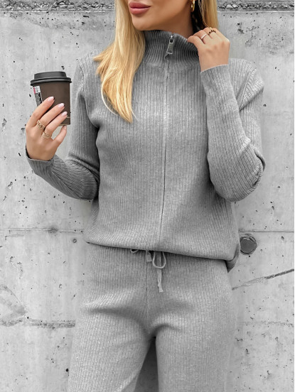 Komplet Sweterkowy Kourtney Szary Komplet Sweterkowy Kourtney Szary