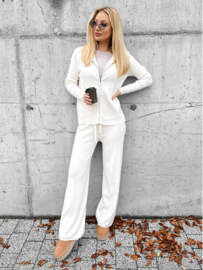Komplet Sweterkowy Kourtney Kremowy Komplet Sweterkowy Kourtney Kremowy