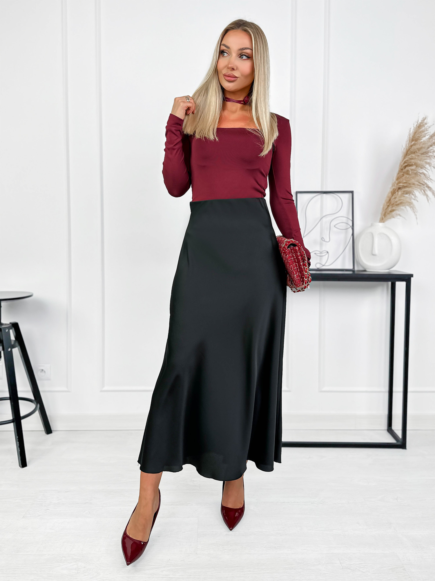 Spódnica Satynowa Ragusa Czarna Spódnica Satynowa Ragusa Czarna