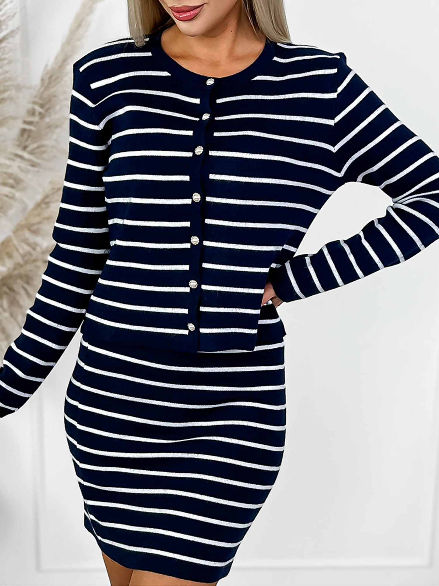 Komplet Sweterkowy Catania Granatowy Komplet Sweterkowy Catania Granatowy