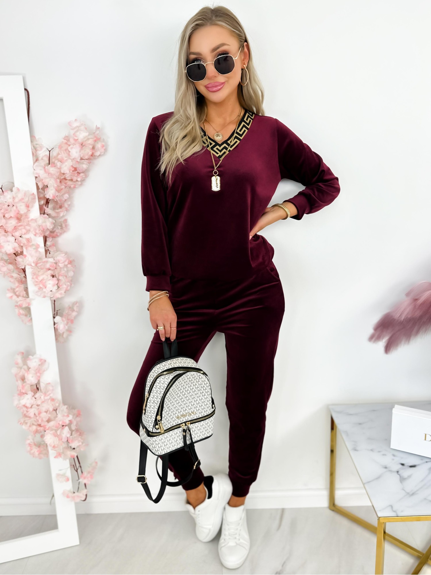 Dres Carla Bordowy Dres Carla Bordowy