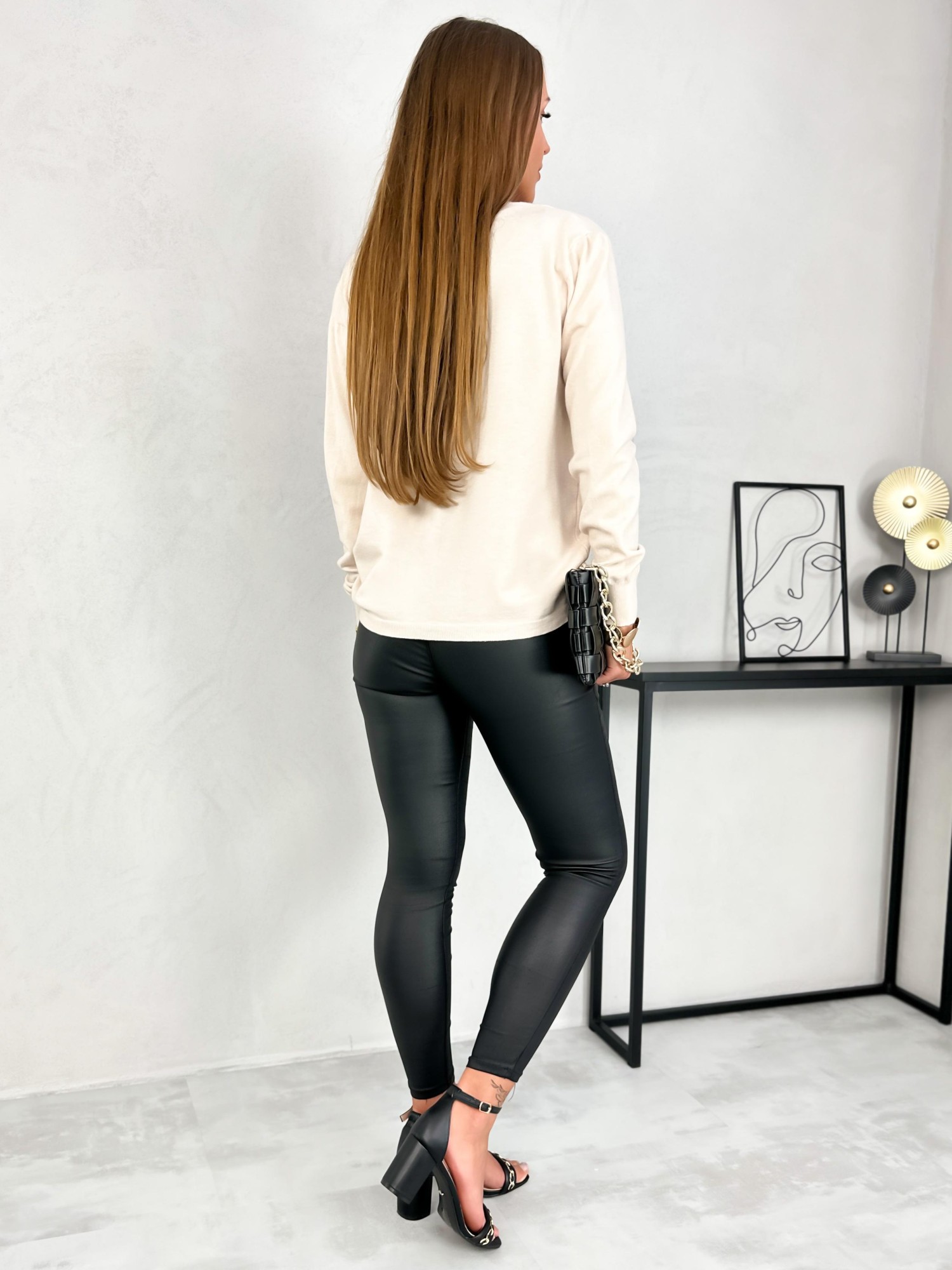 Sweter Derino Jasny Beż Sweter Derino Jasny Beż