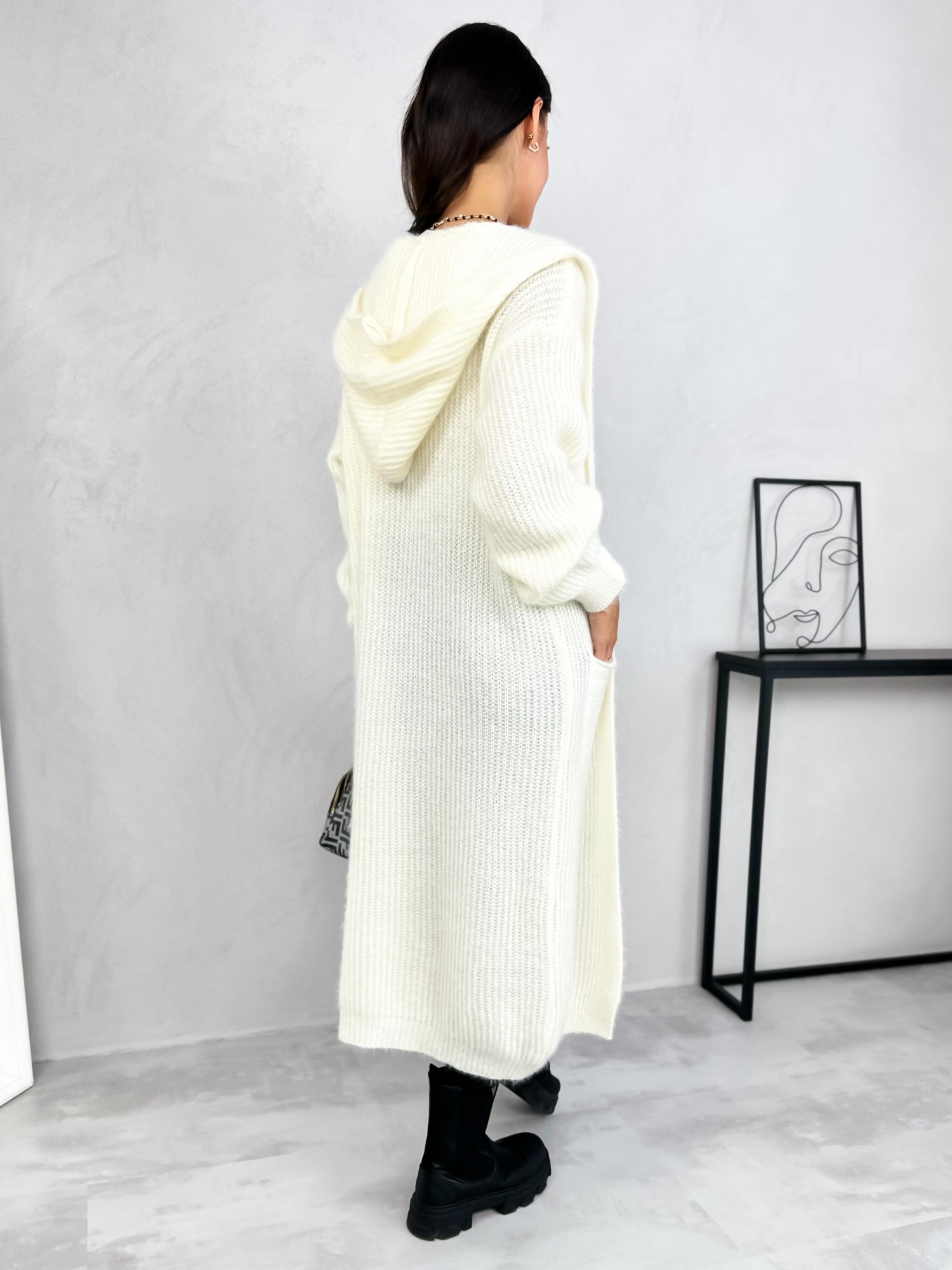 Sweter Kardigan Sareti Kremowy Sweter Kardigan Sareti Kremowy