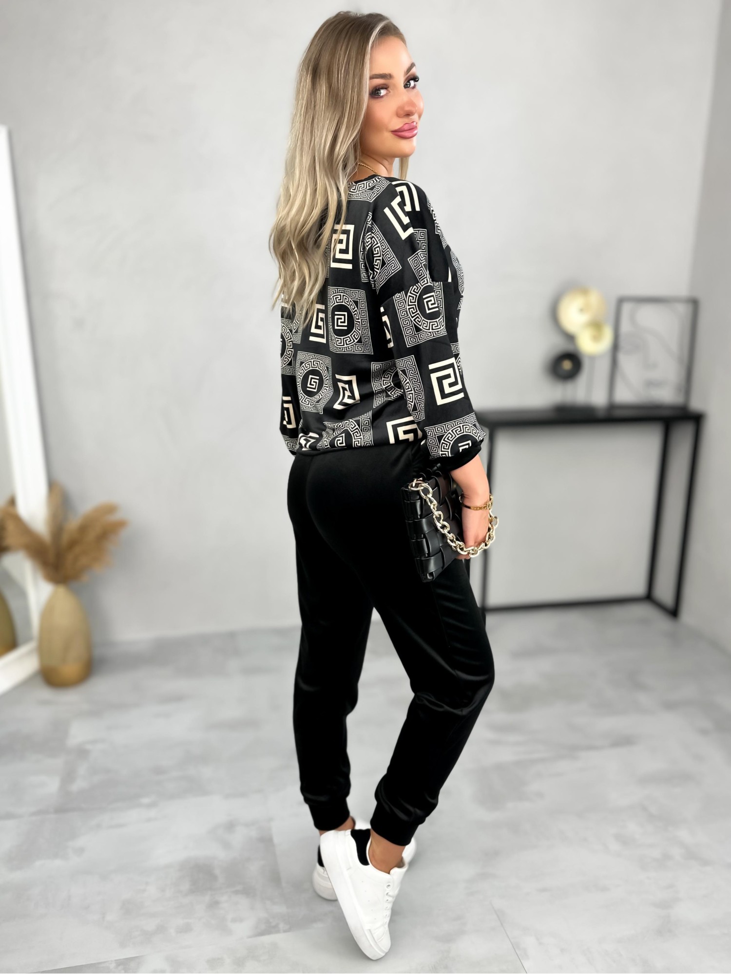 Dres Welurowy Verino Fourteen Dres Welurowy Verino Fourteen