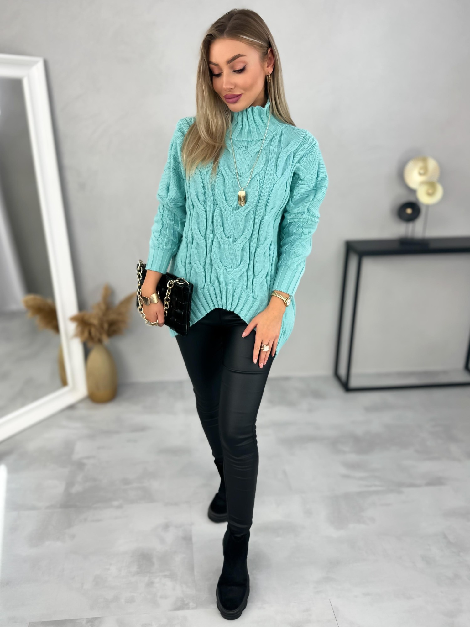 Sweter Ressa Turkusowy Sweter Ressa Turkusowy