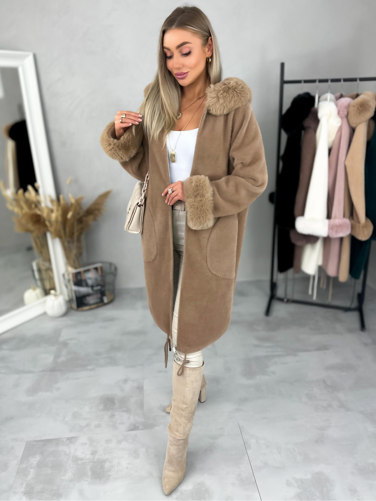 Płaszcz Alpaka Tilda Camelowy Płaszcz Alpaka Tilda Camelowy