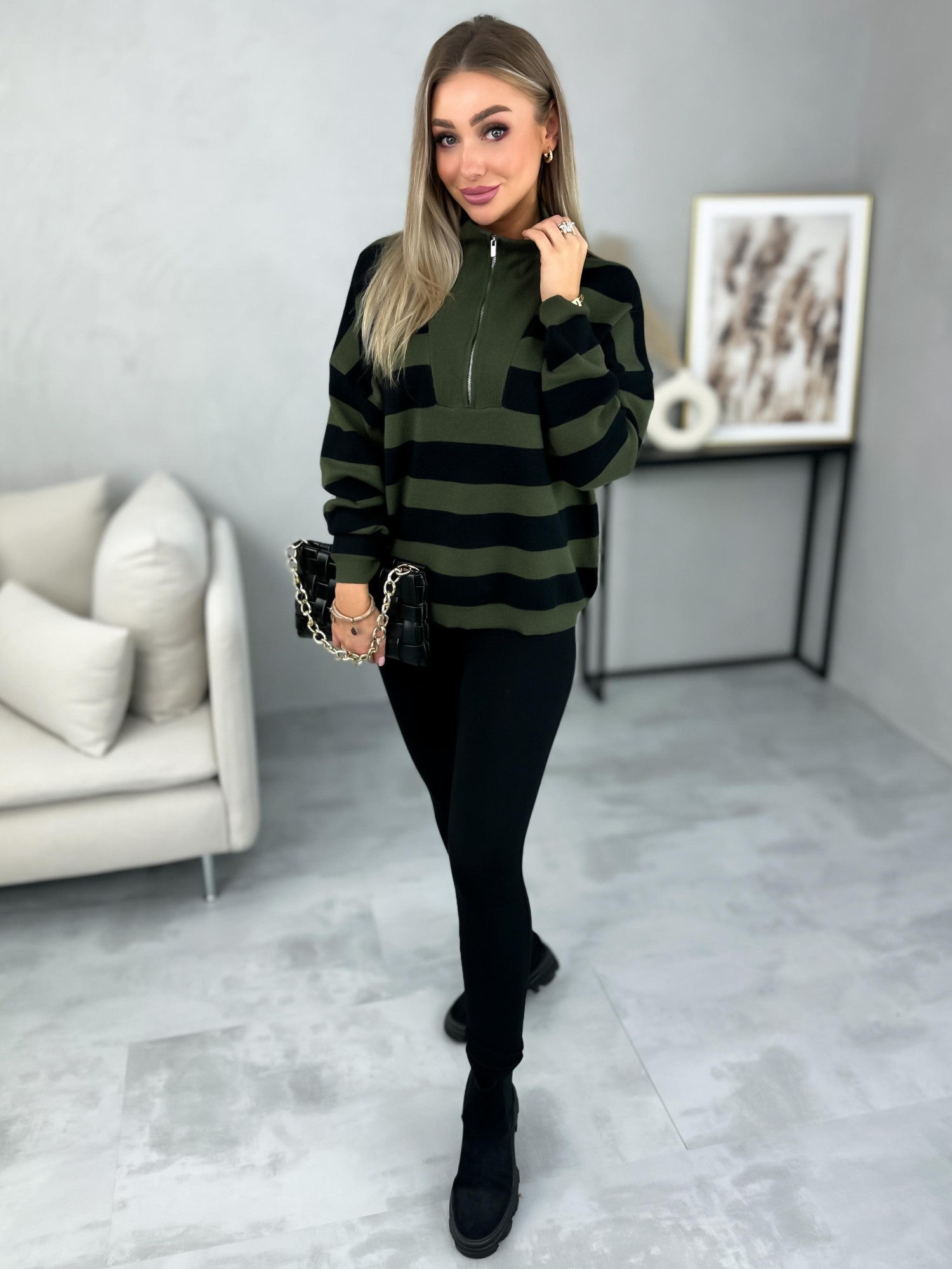 Sweter Madir Khaki-Czarny Sweter Madir Khaki-Czarny