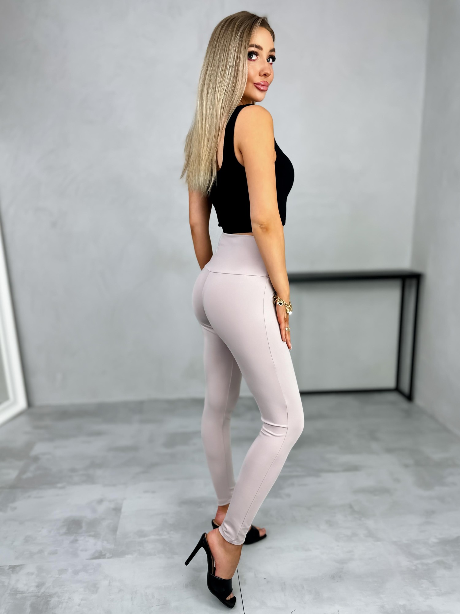 Legginsy Aleni Jasnobeżowe Legginsy Aleni Jasnobeżowe